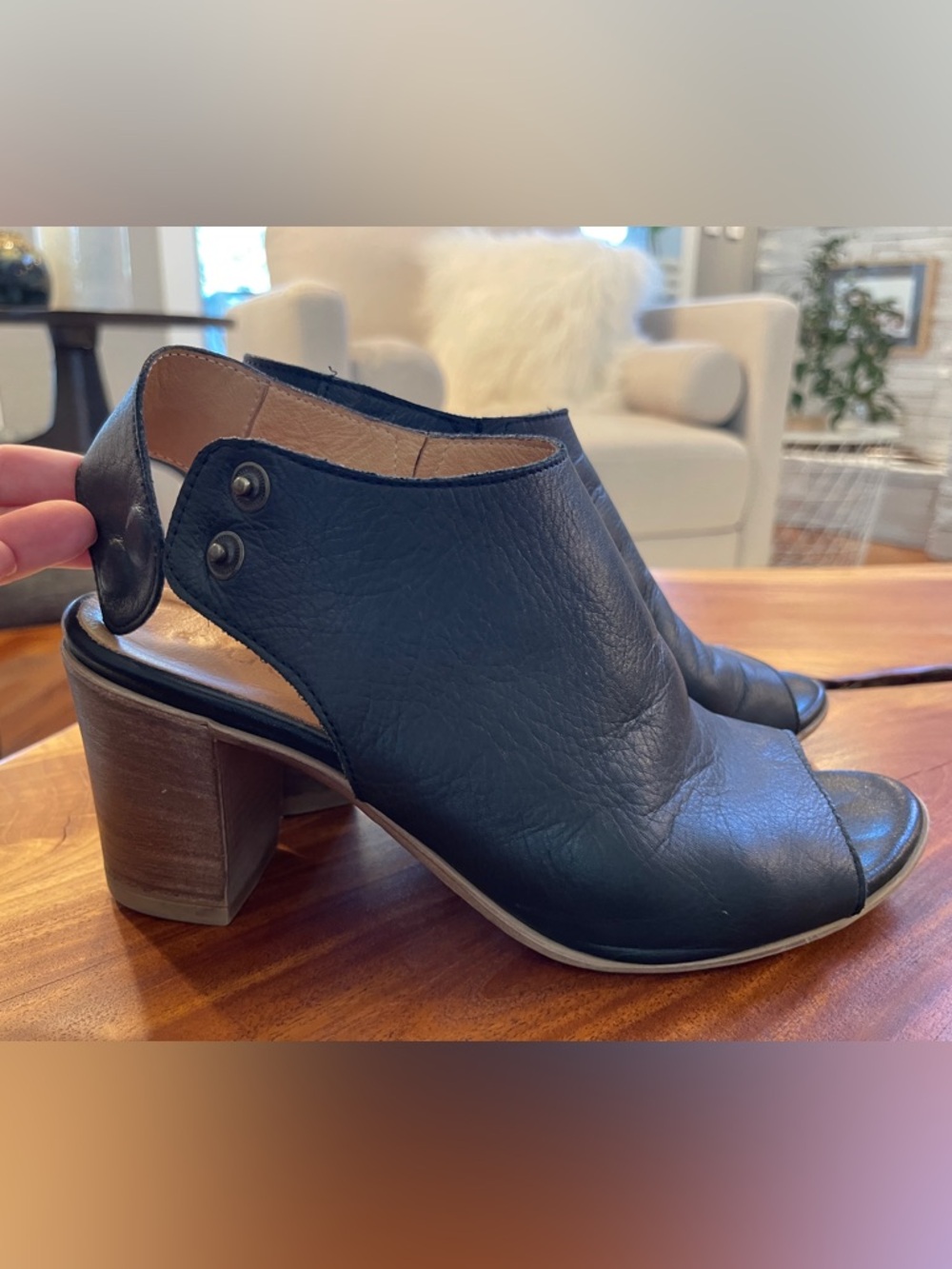 Bueno Supple Black Leather Block Heel Peeptoe Slingback - sz 38